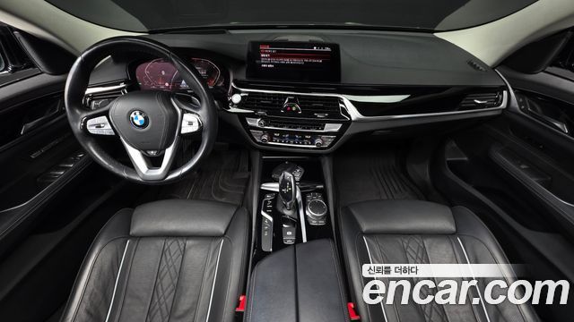 BMW Gran Turismo GT — interior