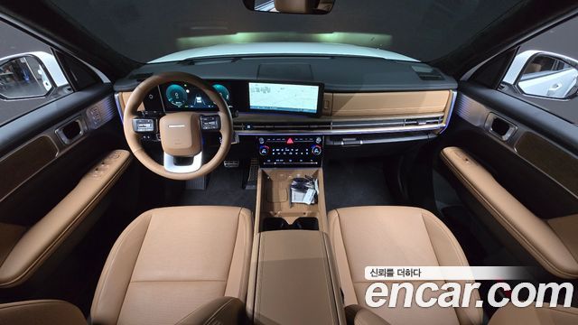Hyundai Santa Fe — interior