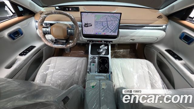 Hyundai Grandeur — interior