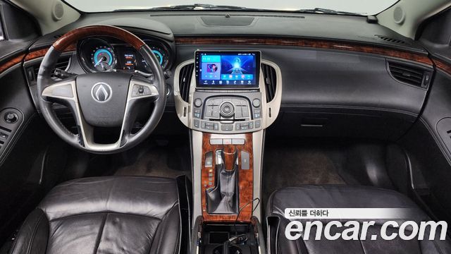 Chevrolet Korea Alpheon — interior