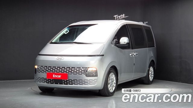 Hyundai Staria — exterior