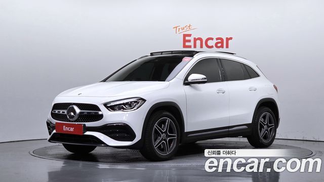 Mercedes-Benz GLA-Class