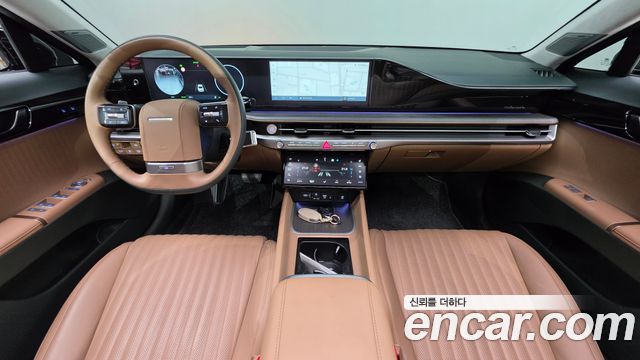 Hyundai Grandeur — interior