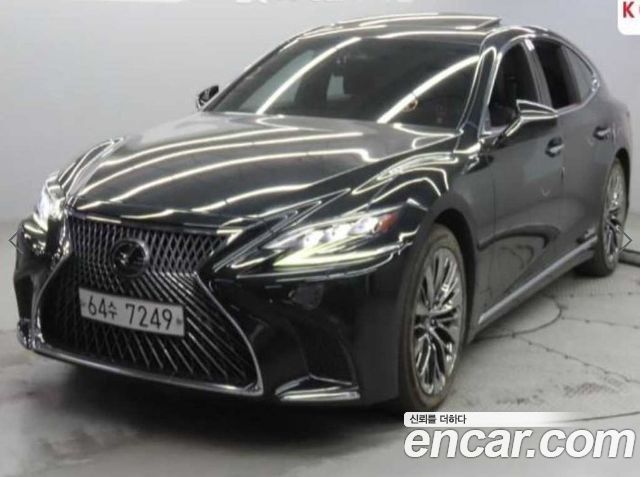 Lexus LS