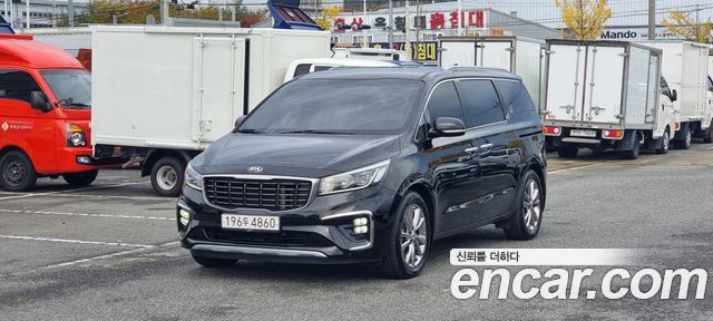 Kia Carnival — exterior