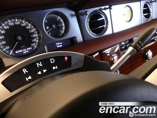 Rolls-Royce Phantom — interior