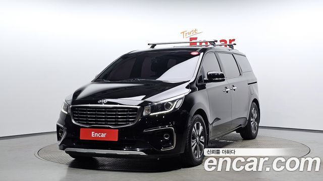 Kia Carnival — exterior
