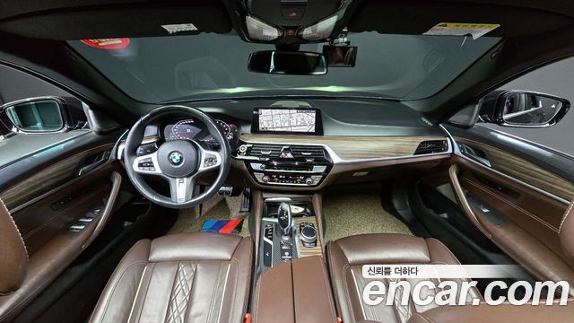 BMW 5 Series — interior
