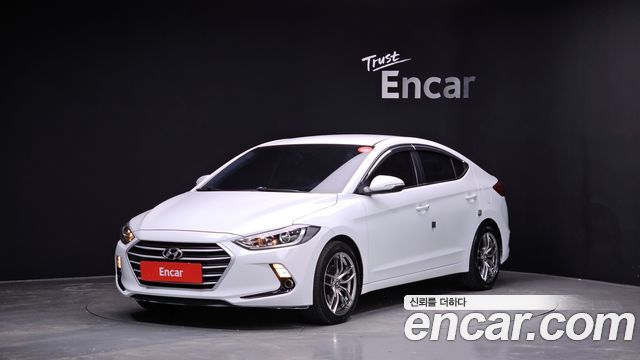 Hyundai Avante — exterior