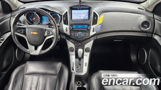 Chevrolet Korea Cruze — interior