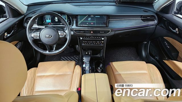 Kia K7 — interior