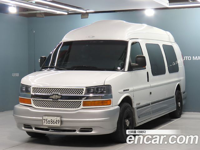 Chevrolet Express Van — exterior
