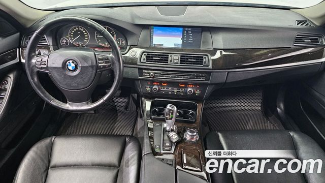 BMW 5 Series — interior