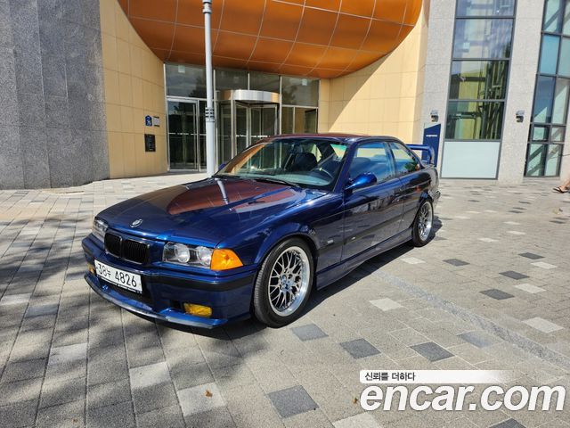 BMW M3 — exterior