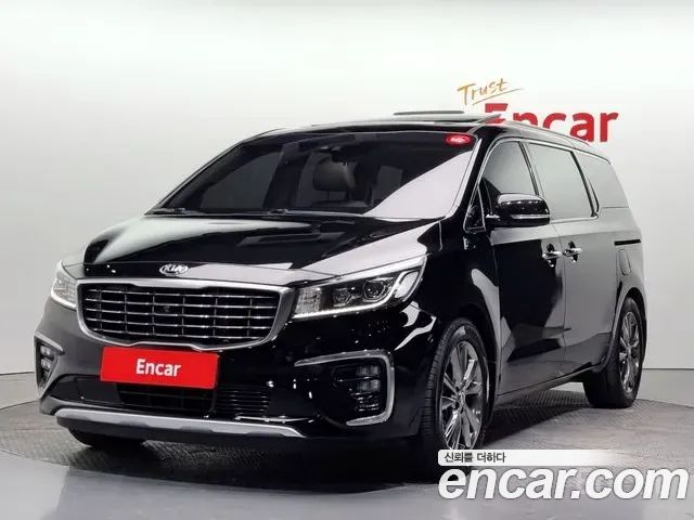 Kia Carnival — exterior