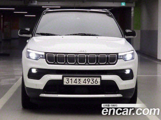 Jeep Compass — exterior