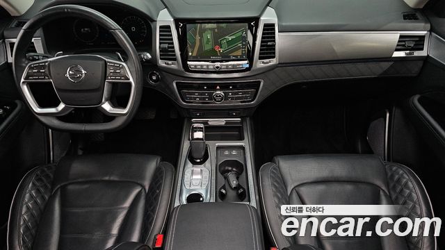KG Mobility Rexton — interior