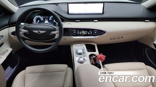 Genesis GV70 — interior