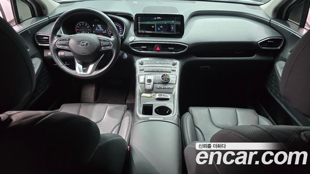 Hyundai Santa Fe — interior