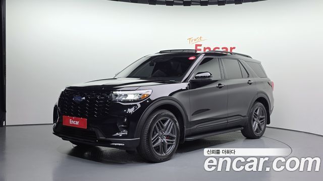 Ford Explorer — exterior