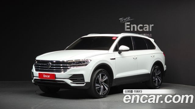 Volkswagen Touareg — exterior