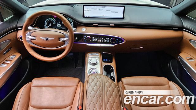 Genesis GV70 — interior