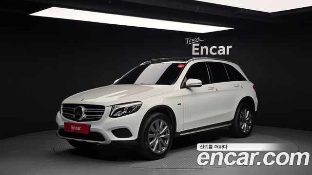 Mercedes-Benz GLC-Class — exterior