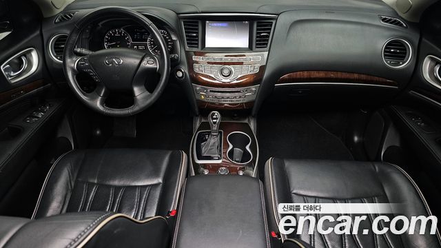 Infiniti QX60 — interior
