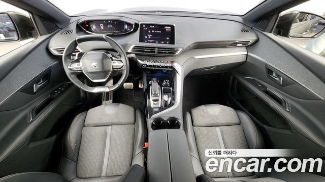 Peugeot 3008 — interior