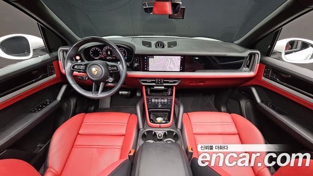 Porsche Cayenne — interior