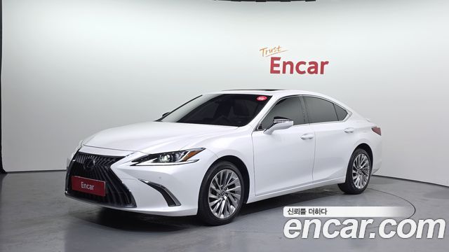 Lexus ES — exterior