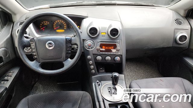 KG Mobility Actyon — interior