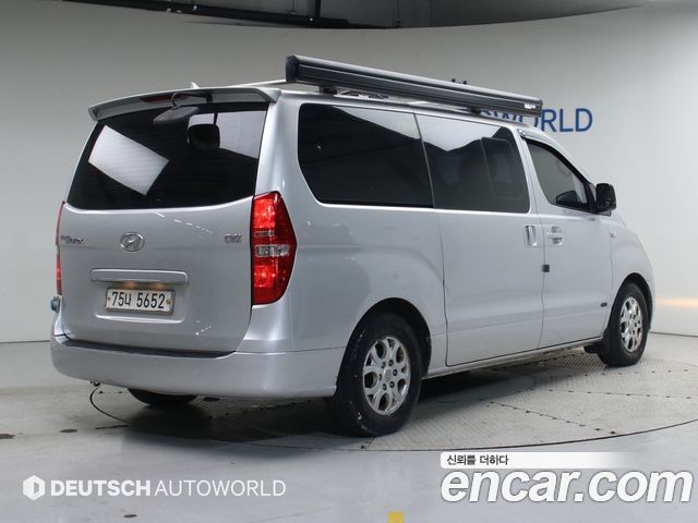 Hyundai Starex — exterior