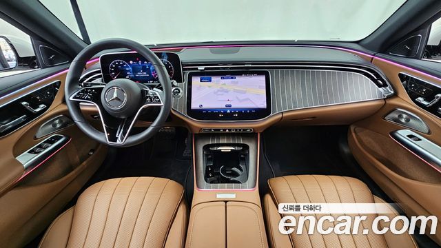 Mercedes-Benz E-Class — interior