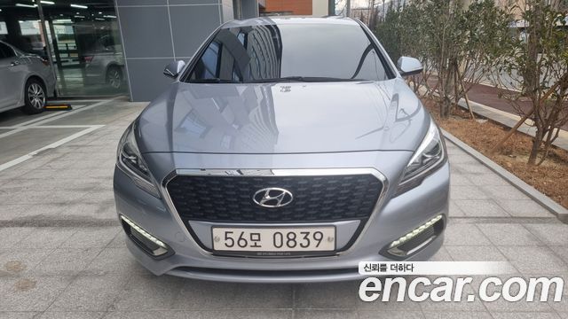 Hyundai Sonata — exterior