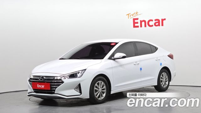 Hyundai Avante — exterior