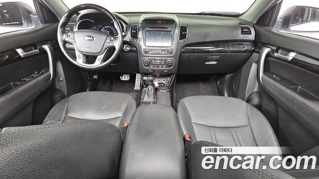 Kia Sorento — interior