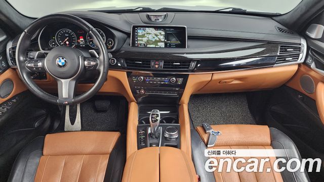 BMW X6 — interior