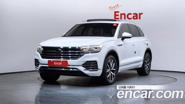 Volkswagen Touareg — exterior