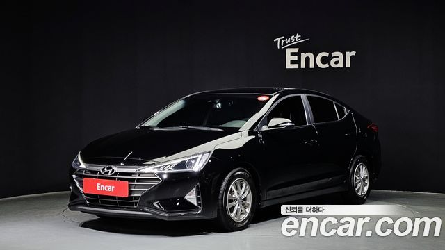 Hyundai Avante — exterior