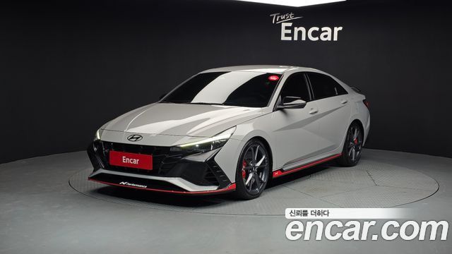 Hyundai Avante — exterior