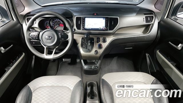 Kia Ray — interior