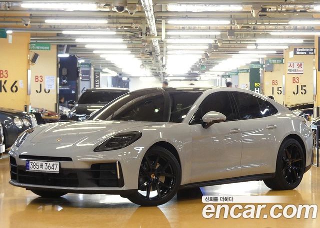 Porsche Panamera — exterior