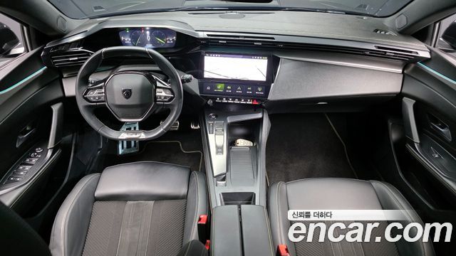 Peugeot 308 — interior
