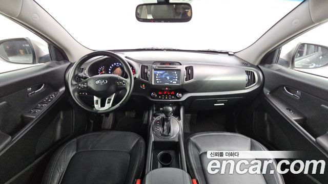 Kia Sportage — interior