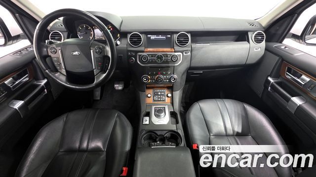 Land Rover Discovery — interior