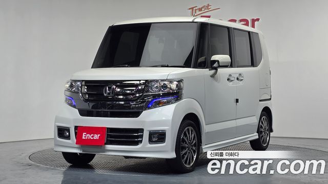 Honda N-BOX — exterior
