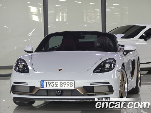 Porsche 718 — exterior