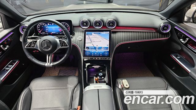 Mercedes-Benz C-Class — interior