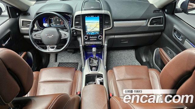 Renault Korea QM6 — interior